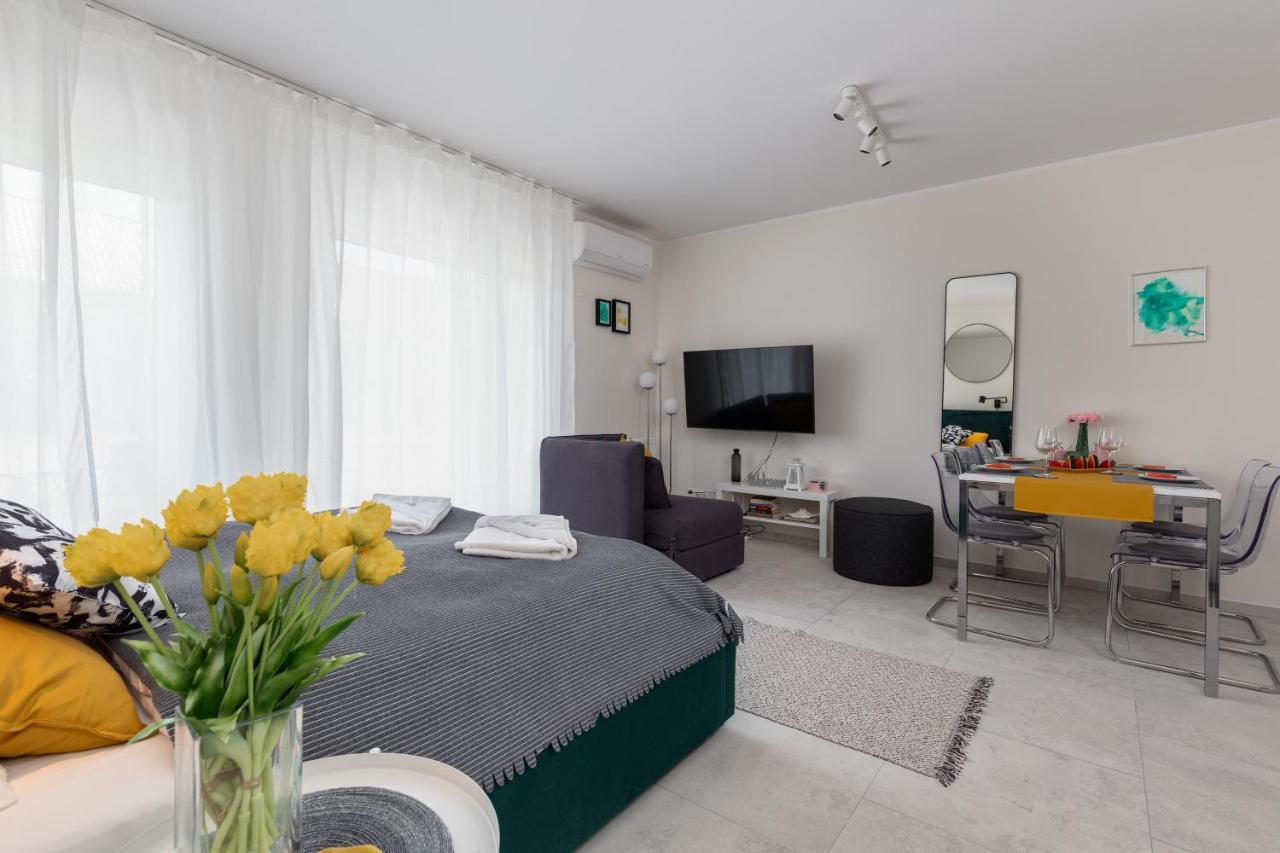 Apartment Silamar Zaciszna By Renters Niechorze